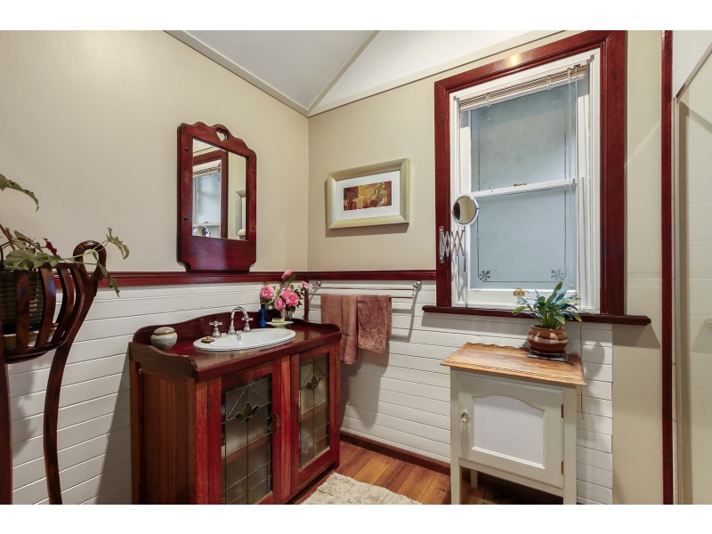 5 Station Road, Wesburn VIC 3799