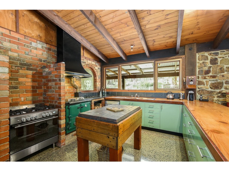 989 Macclesfield Road, Yellingbo VIC 3139