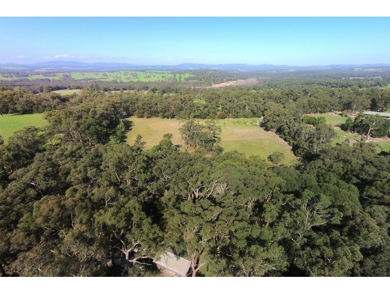 989 Macclesfield Road, Yellingbo VIC 3139