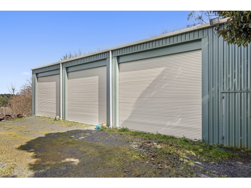 15 Staves Road, Hoddles Creek VIC 3139