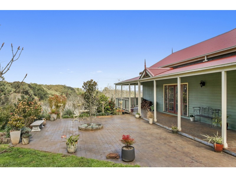 15 Staves Road, Hoddles Creek VIC 3139