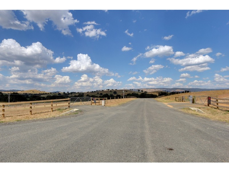 1 Purcell Road, Yea VIC 3717