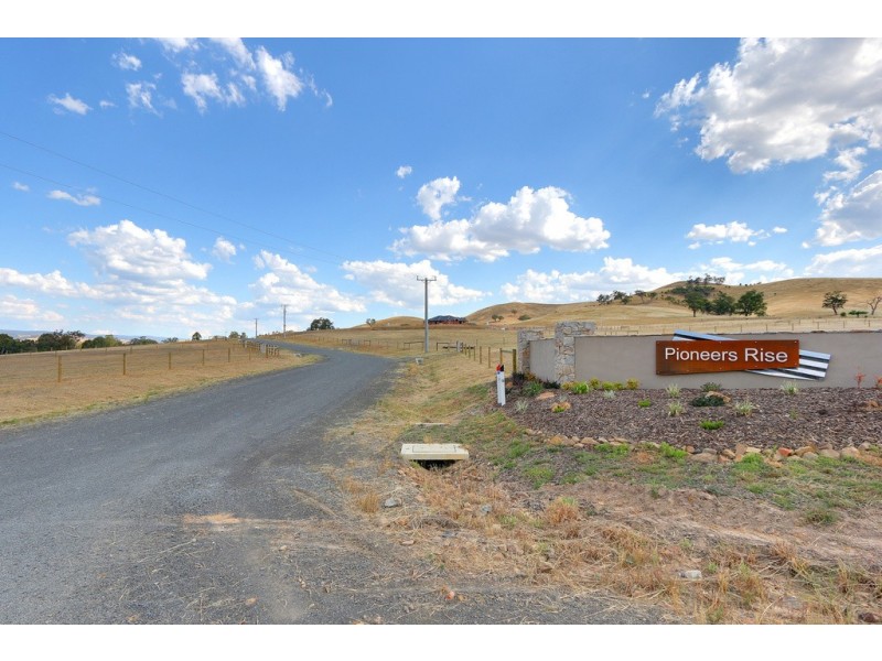 1 Purcell Road, Yea VIC 3717