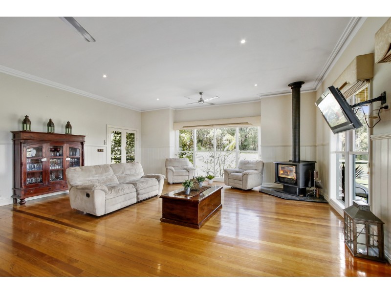 5 Staves Road, Hoddles Creek VIC 3139