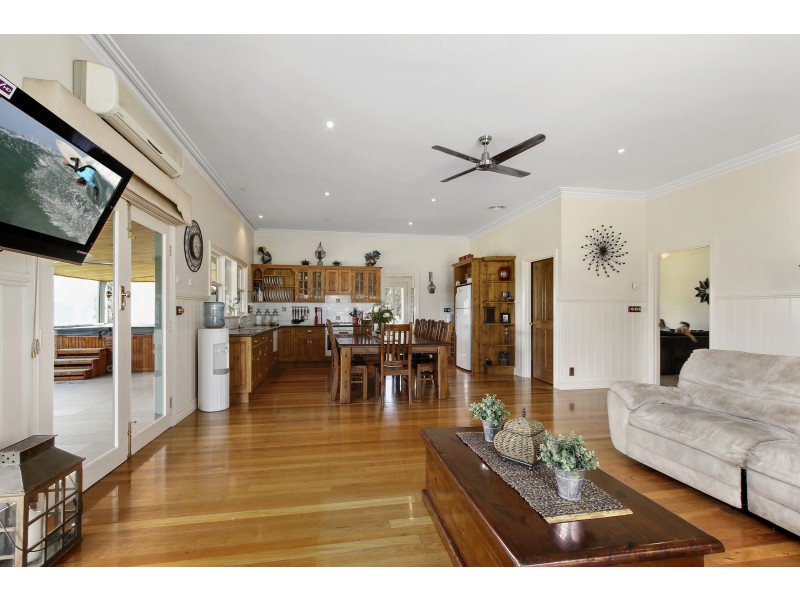 5 Staves Road, Hoddles Creek VIC 3139