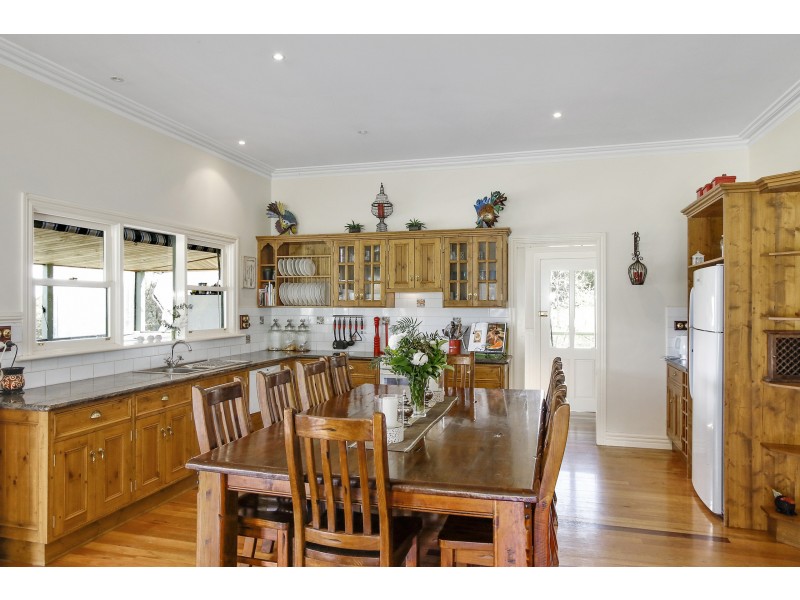 5 Staves Road, Hoddles Creek VIC 3139