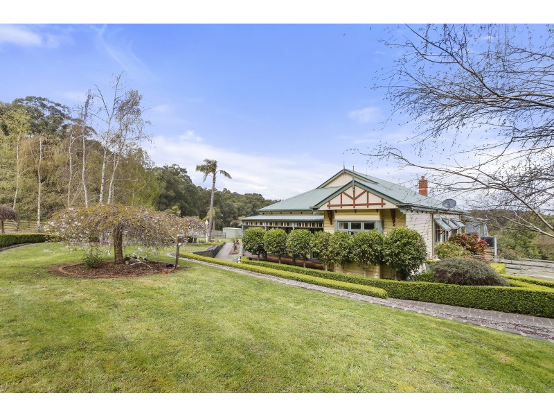 5 Staves Road, Hoddles Creek VIC 3139