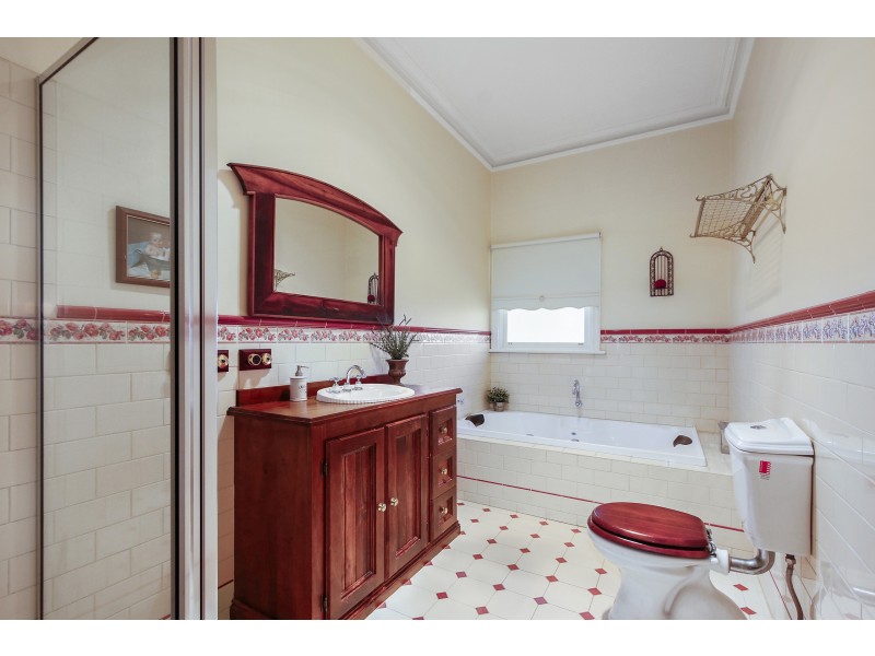 5 Staves Road, Hoddles Creek VIC 3139