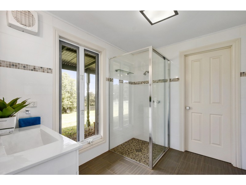 5 Staves Road, Hoddles Creek VIC 3139