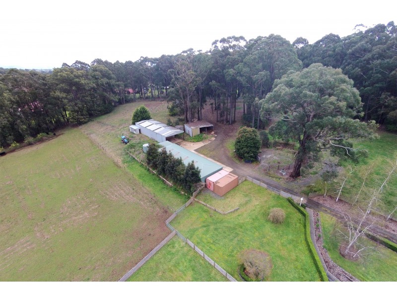 5 Staves Road, Hoddles Creek VIC 3139