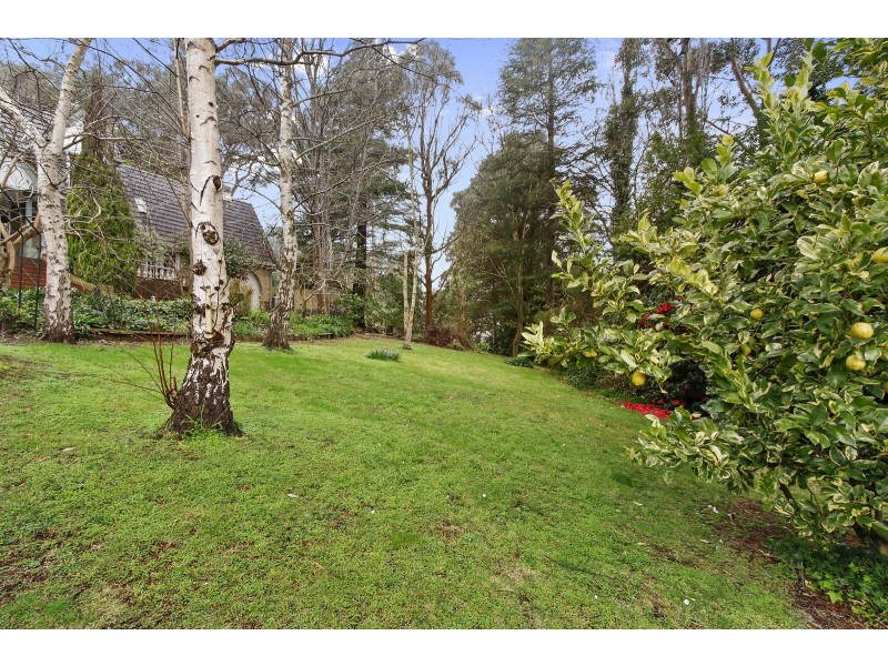 5 Martyr Road, Warburton VIC 3799