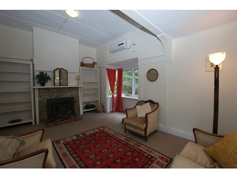 32 Riverside Drive, Warburton VIC 3799