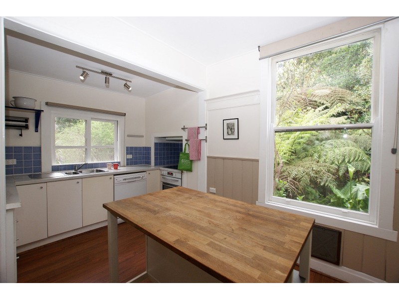 32 Riverside Drive, Warburton VIC 3799