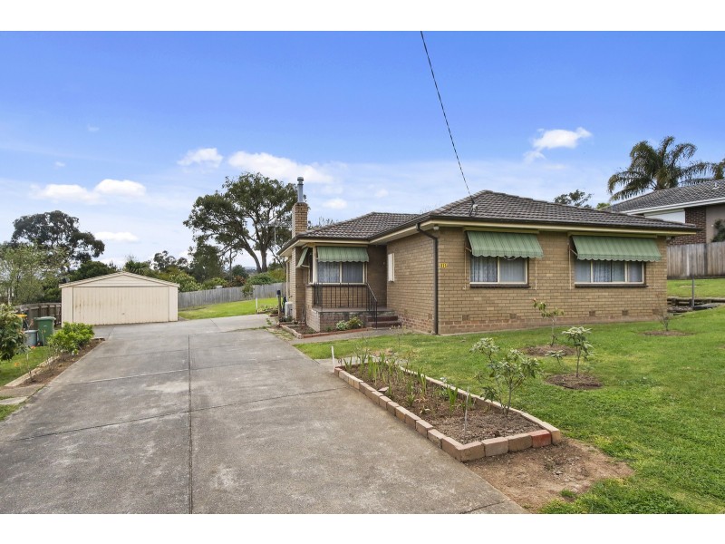 335 Warburton Highway, Wandin North VIC 3139