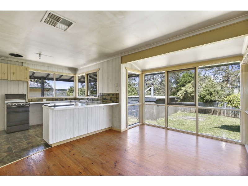 2 Fern Court, Launching Place VIC 3139