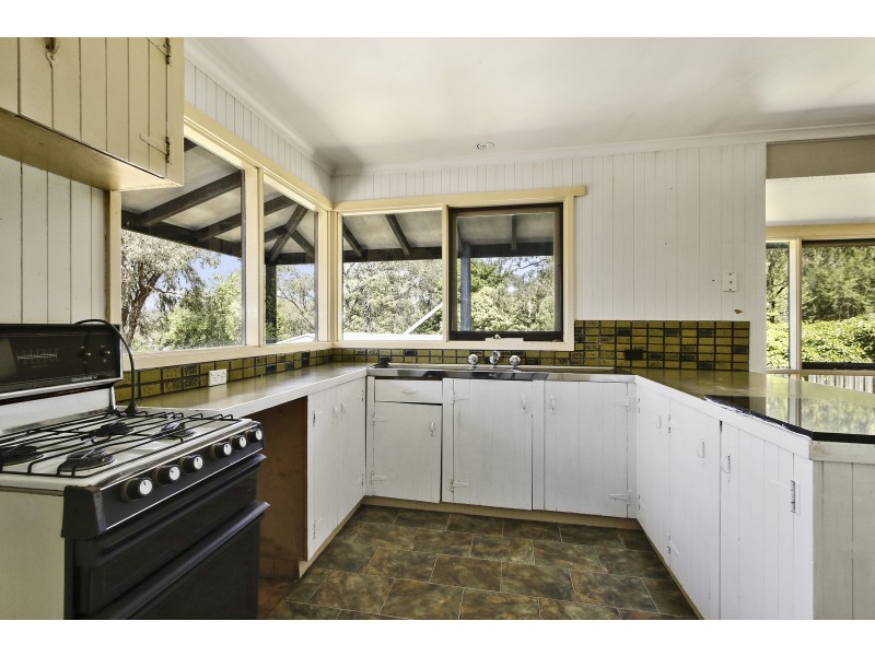 2 Fern Court, Launching Place VIC 3139