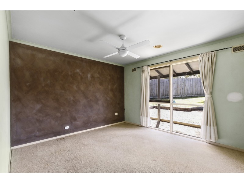 2 Fern Court, Launching Place VIC 3139