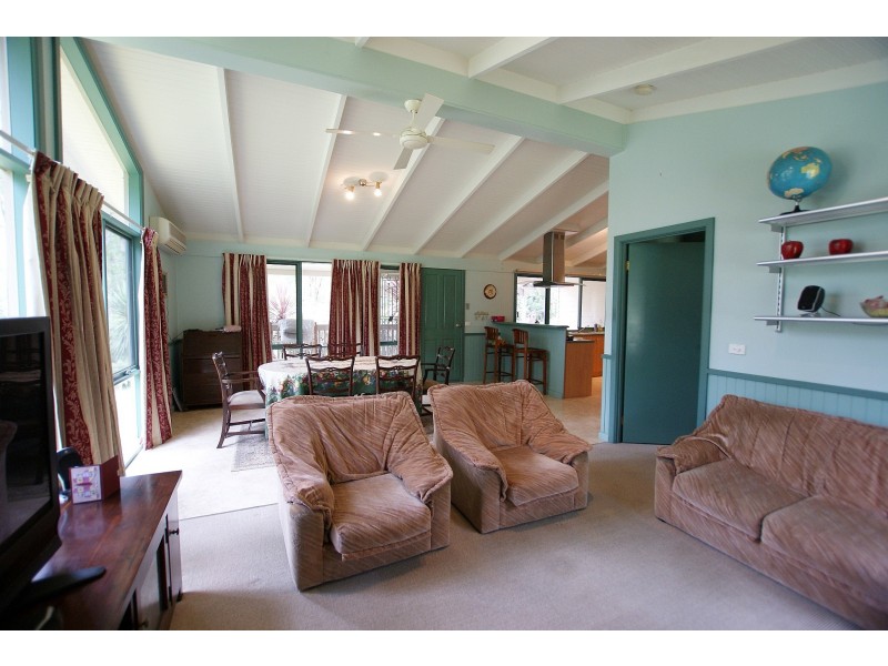 38 Whitegum Drive, East Warburton VIC 3799