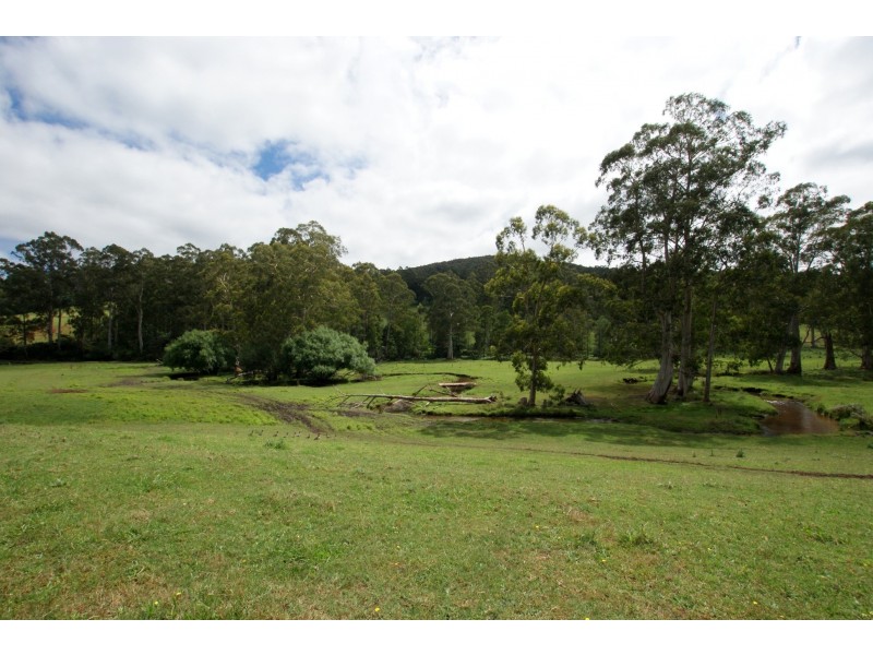 1085 Little Yarra Road, Three Bridges VIC 3797