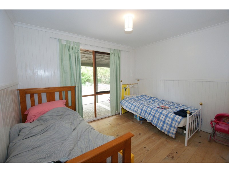 50 Corbetts Road, Launching Place VIC 3139