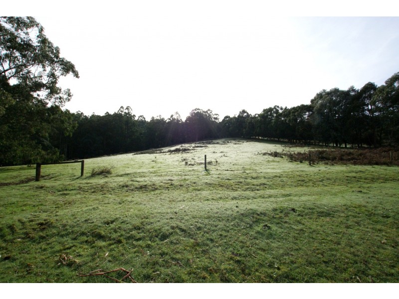 1315 Little Yarra Road, Gilderoy VIC 3797