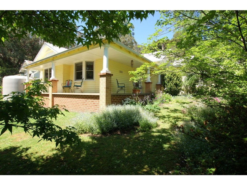 10 Sylvan Avenue, Warburton VIC 3799