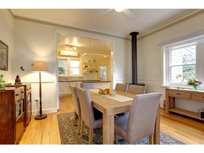 10 Sylvan Avenue, Warburton VIC 3799