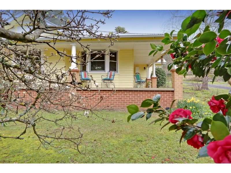 10 Sylvan Avenue, Warburton VIC 3799