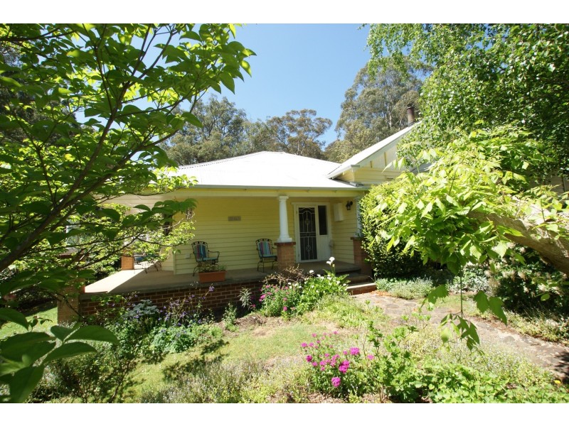 10 Sylvan Avenue, Warburton VIC 3799