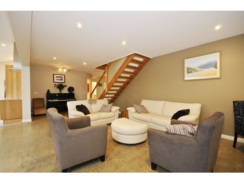 38 Clarke Avenue, Warburton VIC 3799