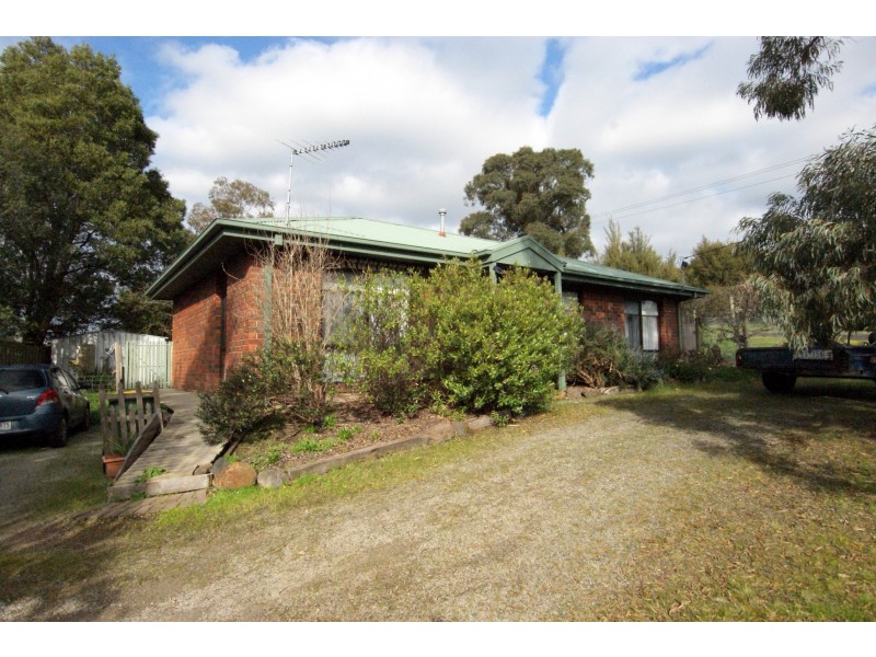 1 Middleton Drive, Woori Yallock VIC 3139