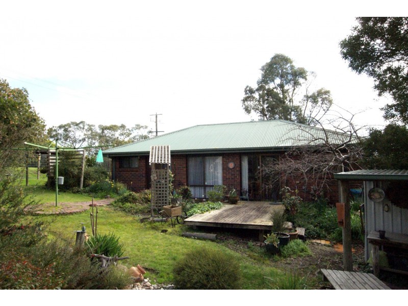 1 Middleton Drive, Woori Yallock VIC 3139