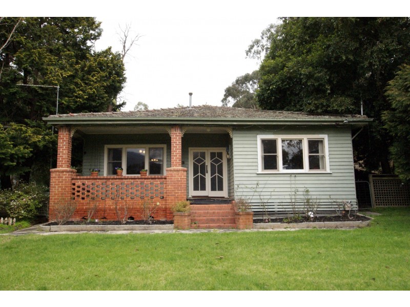 113 Barak Drive, Launching Place VIC 3139