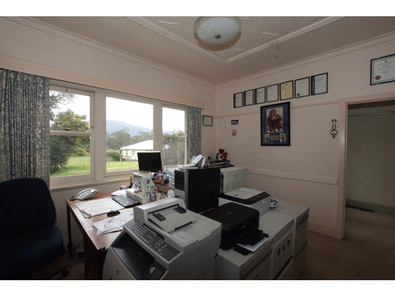 113 Barak Drive, Launching Place VIC 3139