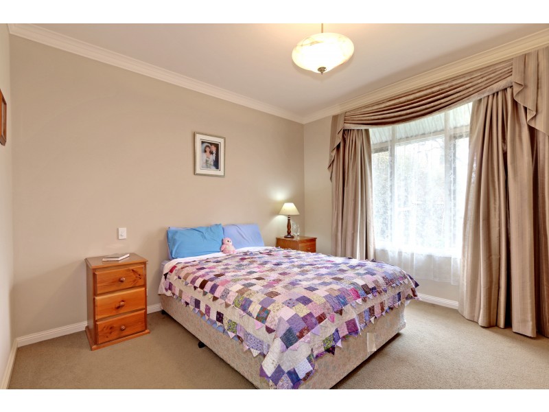 10 Henry Street, Woori Yallock VIC 3139