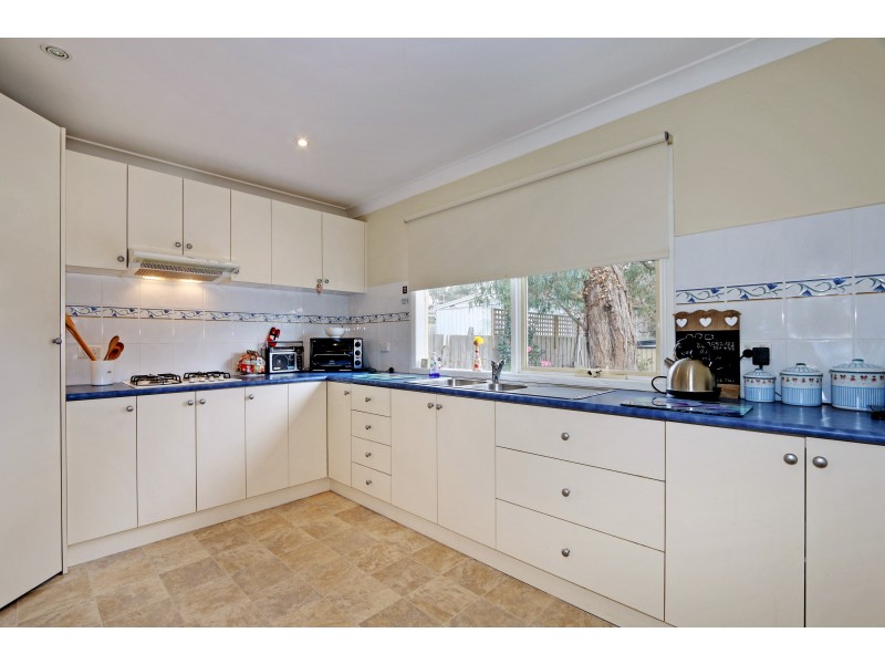 10 Henry Street, Woori Yallock VIC 3139