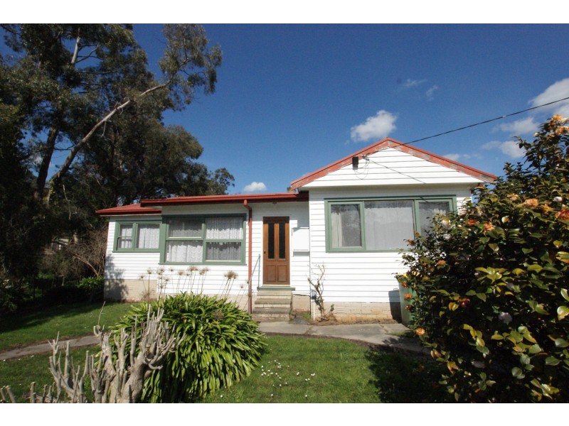 2 Yarra Street, Yarra Junction VIC 3797