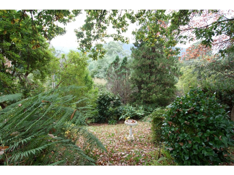 1 Clarke Avenue, Warburton VIC 3799