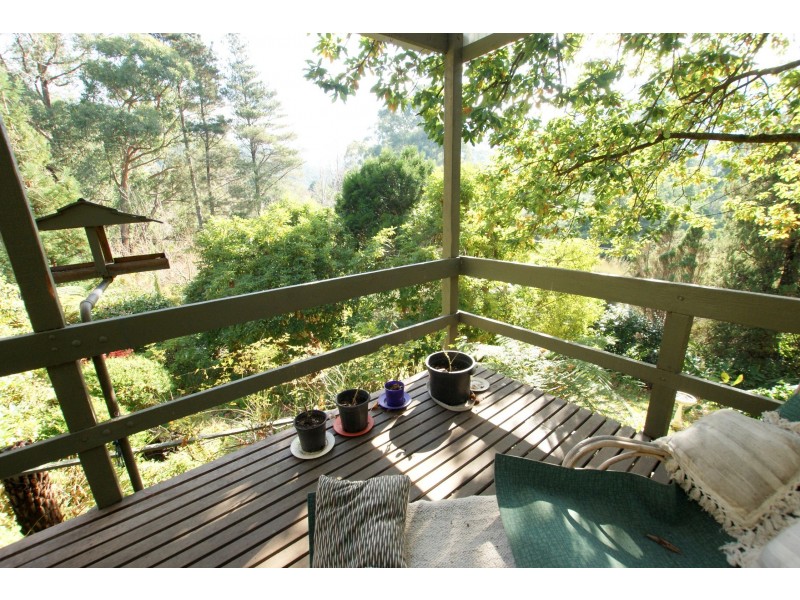 1 Clarke Avenue, Warburton VIC 3799