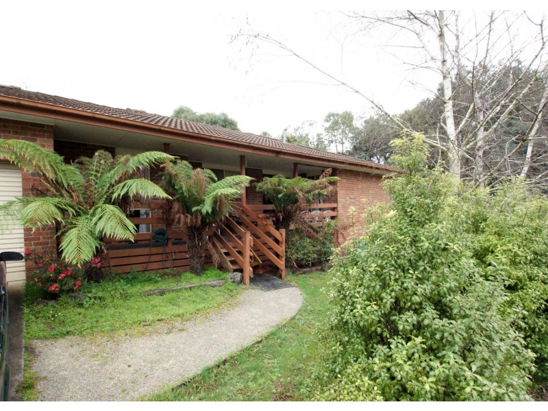 28 Hilltop Court, Yarra Junction VIC 3797