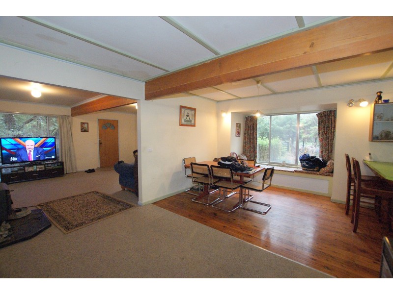 1 Rainbow Trout Avenue, East Warburton VIC 3799