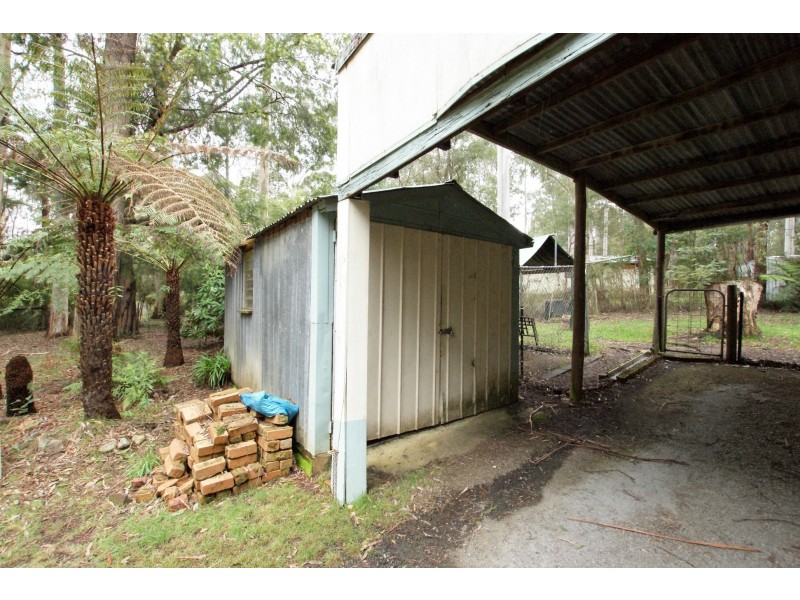 32 Whitegum Drive, East Warburton VIC 3799