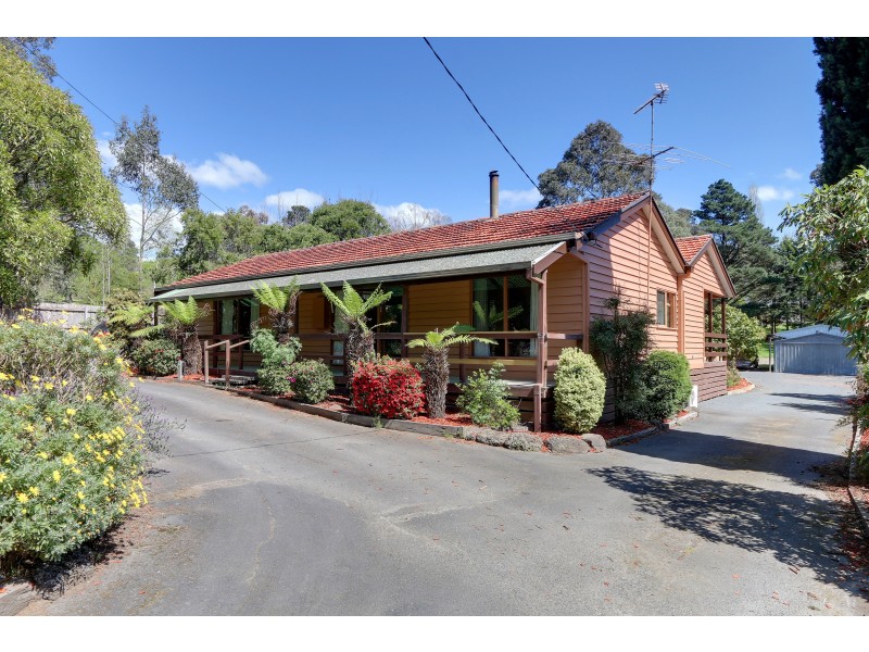 71 Walker Road, Seville VIC 3139