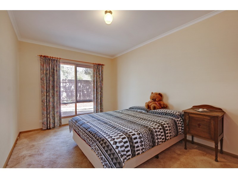 71 Walker Road, Seville VIC 3139