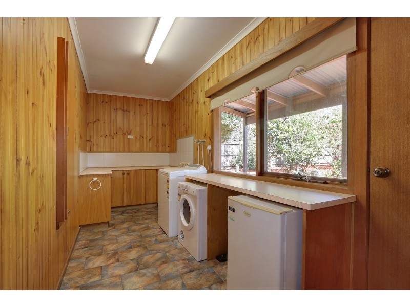 71 Walker Road, Seville VIC 3139