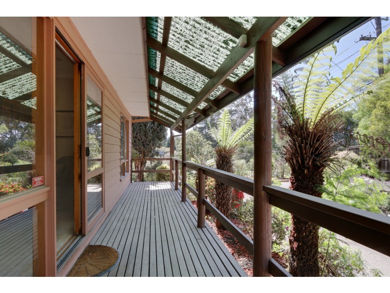 71 Walker Road, Seville VIC 3139