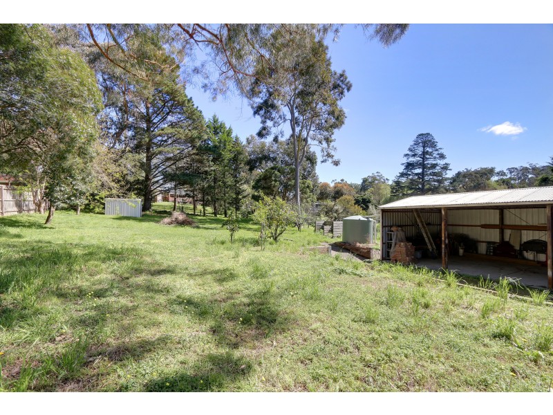71 Walker Road, Seville VIC 3139