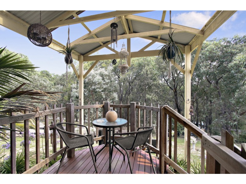 25 Yellowgum Road, Hoddles Creek VIC 3139