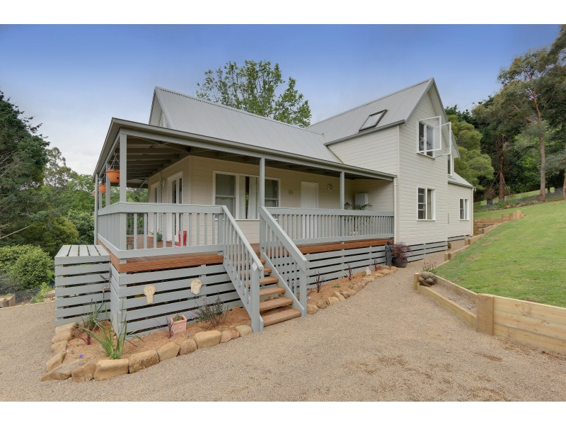 10 Shirley Road, Warburton VIC 3799