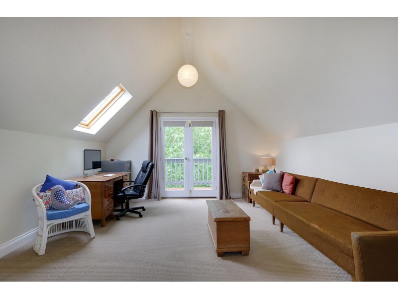 10 Shirley Road, Warburton VIC 3799